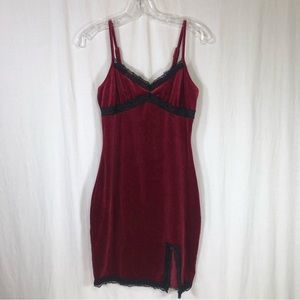 No Comment Velour Lingerie Night Gown Sz M